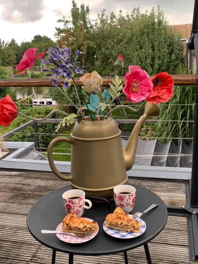 Elfstedenstate Bed and Breakfast Easterein Esterno foto